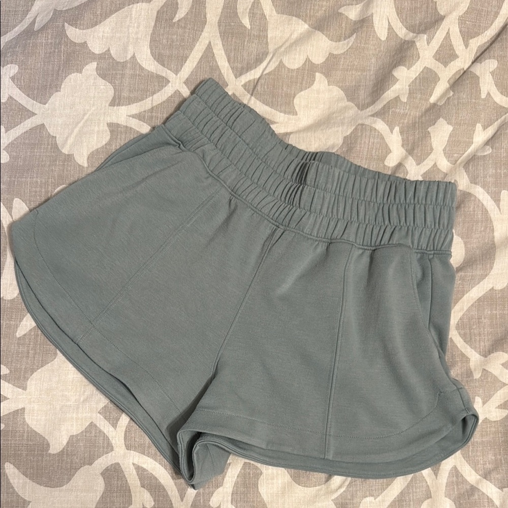 90 Degree By Reflex Scuba Zuri Athletic Shorts